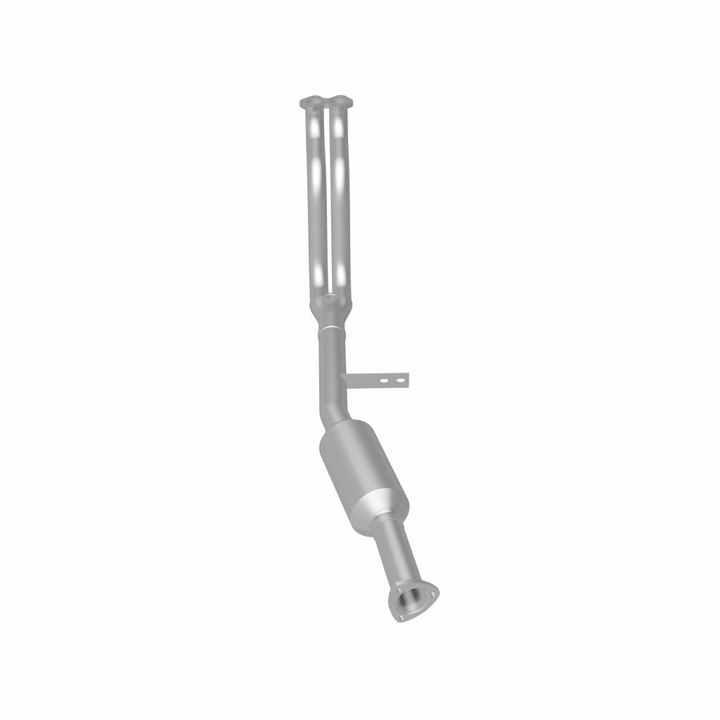 MagnaFlow Exhaust Products 23511 Standard Grade Direct-Fit Catalytic Converter for Select Alfa Romeo Spider