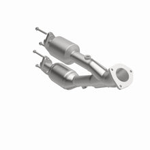 Load image into Gallery viewer, MagnaFlow Exhaust Products 447190 California CARB Direct-Fit Catalytic Converter for Select Jeep Cherokee