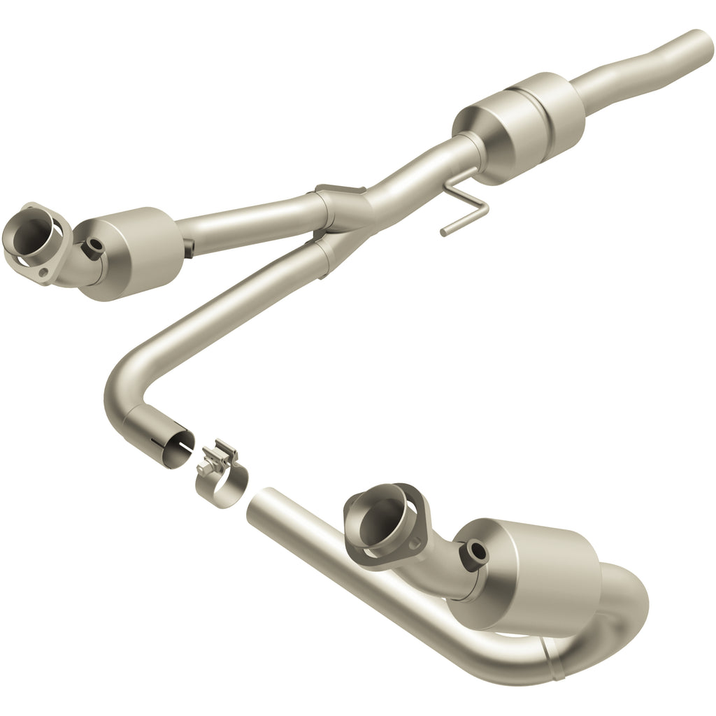 MagnaFlow Exhaust Products 51348 OEM Grade Direct-Fit Catalytic Converter for Select Dodge Durango