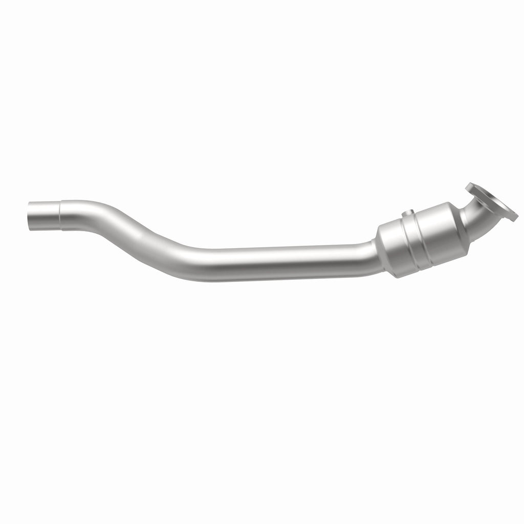 MagnaFlow Exhaust Products 52479 OEM Grade Direct-Fit Catalytic Converter for Select Dodge Challenger, Dodge Charger