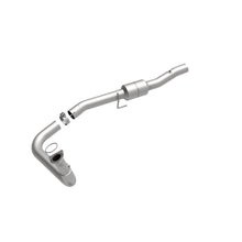 Load image into Gallery viewer, MagnaFlow Exhaust Products 93480 HM Grade Direct-Fit Catalytic Converter for Select Chevrolet Avalanche 2500, Chevrolet Silverado HD, Chevrolet Silverado HD Classic, Chevrolet Silverado 3500, Chevrolet Silverado Classic, Chevrolet Suburban 2500, GMC