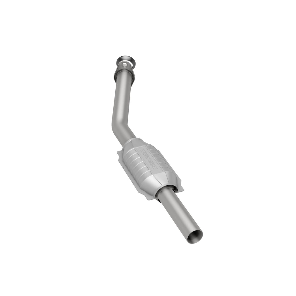 MagnaFlow Exhaust Products 23273 Standard Grade Direct-Fit Catalytic Converter for Select Chrysler Town & Country, Dodge Caravan, Dodge Grand Caravan, Plymouth Grand Voyager
