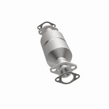 Load image into Gallery viewer, MagnaFlow Exhaust Products 3391242 California CARB Direct-Fit Catalytic Converter for Select Dodge Raider, Dodge Ram 50, Mitsubishi Mighty Max, Mitsubishi Montero