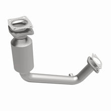 Load image into Gallery viewer, MagnaFlow Exhaust Products 4561011 California CARB Direct-Fit Catalytic Converter for Select Ford Focus