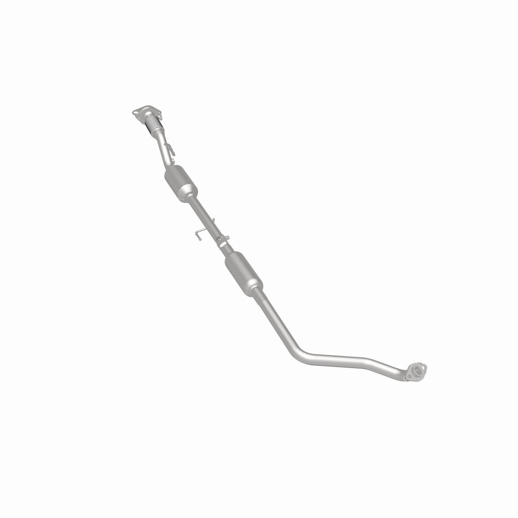 MagnaFlow Exhaust Products 280376 OEM Grade Direct-Fit Catalytic Converter for Select Nissan Kicks, Nissan Versa