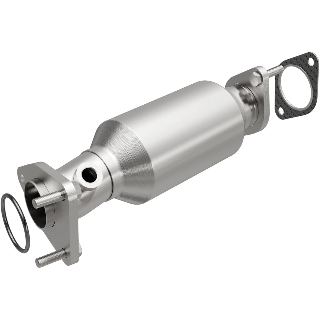 MagnaFlow Exhaust Products 52668 OEM Grade Direct-Fit Catalytic Converter for Select Nissan Frontier, Nissan NV1500, Nissan NV2500, Nissan NV3500, Nissan Pathfinder, Nissan Xterra, Suzuki Equator
