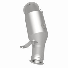 Load image into Gallery viewer, MagnaFlow Exhaust Products 52245 OEM Grade Direct-Fit Catalytic Converter for Select BMW 335i, BMW 335i GT xDrive, BMW 335i xDrive, BMW 435i, BMW 435i Gran Coupe, BMW 435i xDrive, BMW 435i xDrive Gran Coupe, BMW M2, BMW M235i, BMW M235i xDrive