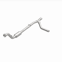 Load image into Gallery viewer, MagnaFlow Exhaust Products 4651597 California CARB Direct-Fit Catalytic Converter for Select Dodge Ram