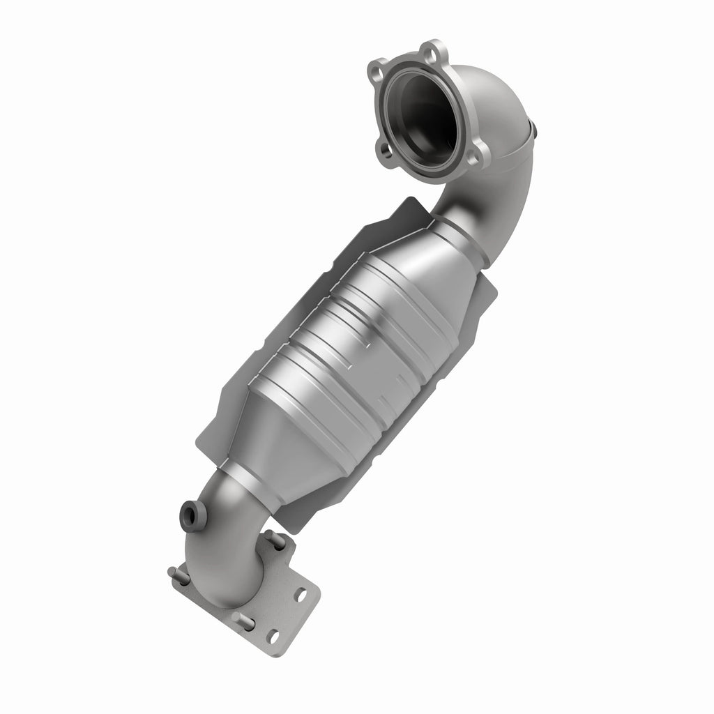 MagnaFlow Exhaust Products 51703 OEM Grade Direct-Fit Catalytic Converter for Select Buick Regal