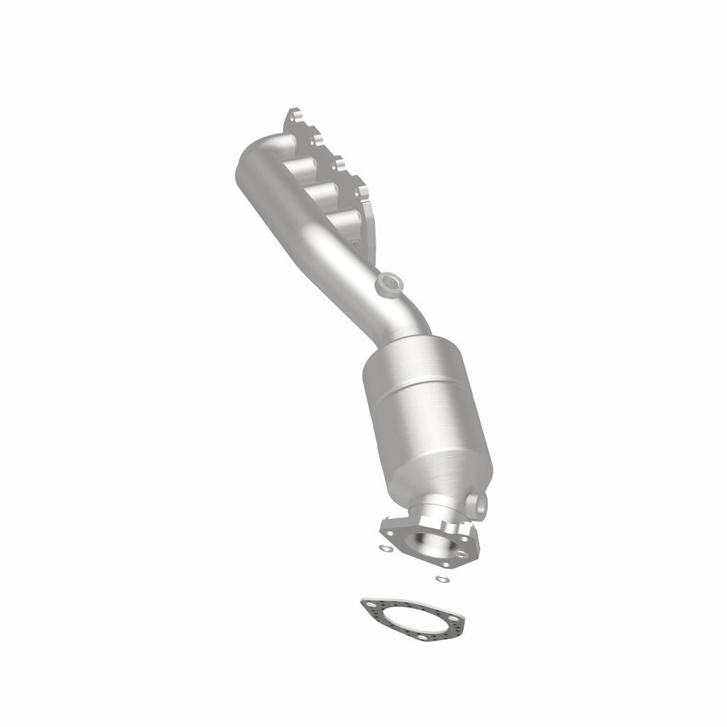 MagnaFlow Exhaust Products 51197 OEM Grade Manifold Catalytic Converter for Select Volkswagen Passat