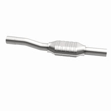 Load image into Gallery viewer, MagnaFlow Exhaust Products 51698 OEM Grade Direct-Fit Catalytic Converter for Select Jeep Grand Cherokee