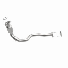 Load image into Gallery viewer, MagnaFlow Exhaust Products 52096 OEM Grade Direct-Fit Catalytic Converter for Select Chevrolet Equinox, Pontiac Torrent, Suzuki XL-7