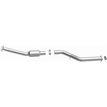 Load image into Gallery viewer, MagnaFlow Exhaust Products 5671217 California CARB Direct-Fit Catalytic Converter for Select Subaru Impreza