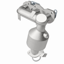 Load image into Gallery viewer, MagnaFlow Exhaust Products 452136 California CARB Manifold Catalytic Converter for Select Toyota Avalon