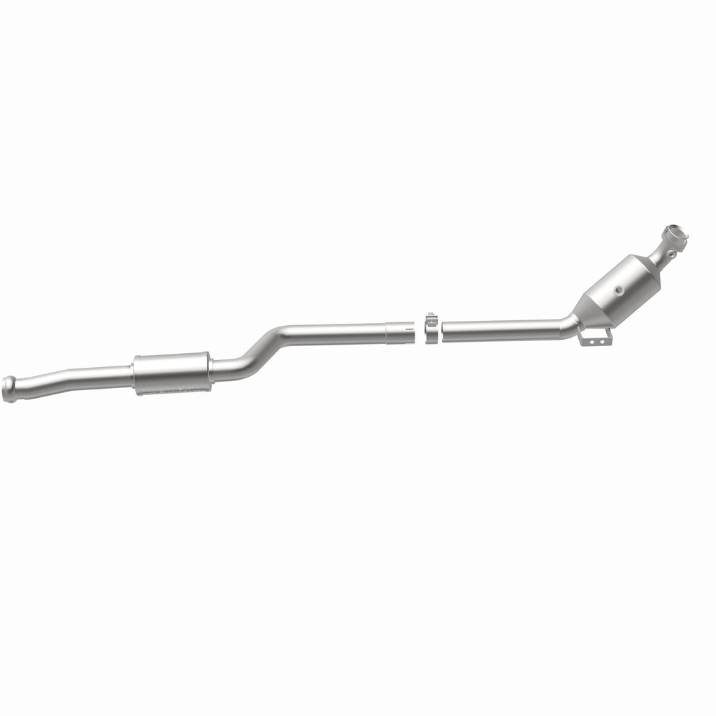 MagnaFlow Exhaust Products 21-497 OEM Grade Direct-Fit Catalytic Converter for Select Mercedes-Benz C300