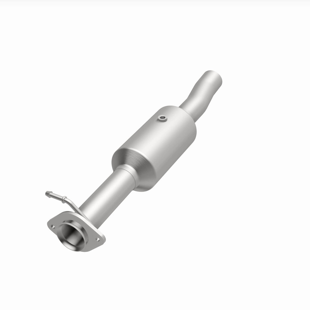 MagnaFlow Exhaust Products 280434 OEM Grade Direct-Fit Catalytic Converter for Select Ford F-350 Super Duty, Ford F-450 Super Duty, Ford F-550 Super Duty