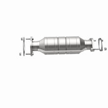 Load image into Gallery viewer, MagnaFlow Exhaust Products 51332 OEM Grade Direct-Fit Catalytic Converter for Select Hyundai Elantra, Kia Spectra, Kia Spectra5
