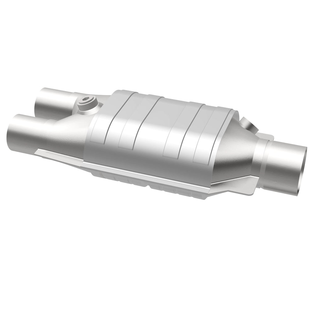 MagnaFlow Exhaust Products 51067 OEM Grade Universal Catalytic Converter for Select Dodge B1500, Dodge B2500, Dodge B3500, Dodge Ram Van, Dodge Ram Van, Dodge Ram Van