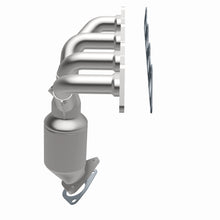Load image into Gallery viewer, MagnaFlow Exhaust Products 452027 California CARB Manifold Catalytic Converter for Select Chrysler Sebring, Dodge Stratus, Mitsubishi Eclipse, Mitsubishi Galant