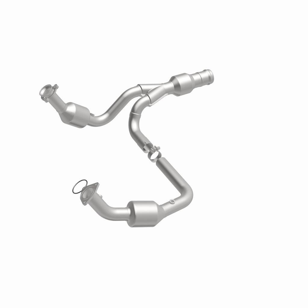 MagnaFlow Exhaust Products 5582616 California CARB Direct-Fit Catalytic Converter for Select Cadillac Escalade, Cadillac Escalade ESV, Cadillac Escalade EXT, Chevrolet Silverado 1500, GMC Sierra 1500, GMC Yukon, GMC Yukon XL