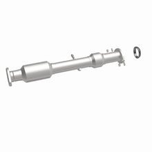 Load image into Gallery viewer, MagnaFlow Exhaust Products 52534 OEM Grade Direct-Fit Catalytic Converter for Select Toyota Highlander