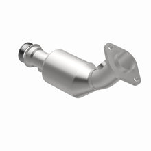 Load image into Gallery viewer, MagnaFlow Exhaust Products 4583051 California CARB Direct-Fit Catalytic Converter for Select Jeep Liberty