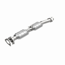 Load image into Gallery viewer, MagnaFlow Exhaust Products 23541 HM Grade Direct-Fit Catalytic Converter for Select Ford Ranger, Mazda B3000, Mazda B4000