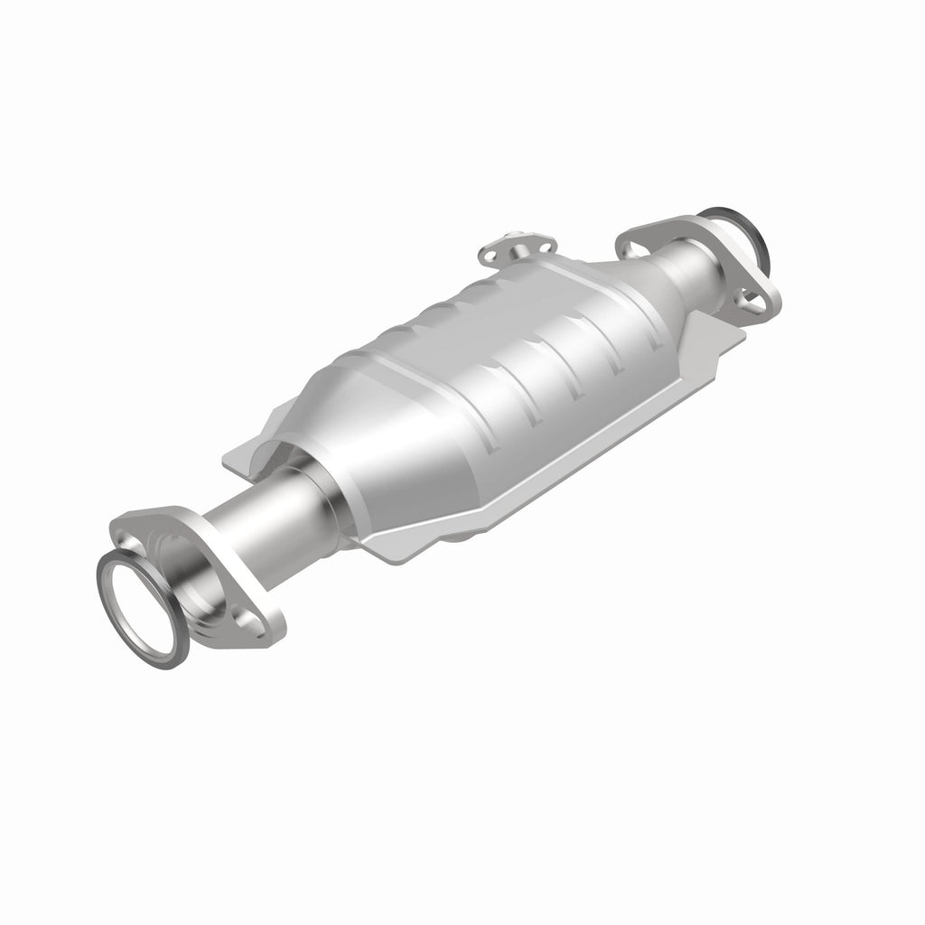 MagnaFlow Exhaust Products 23895 Standard Grade Direct-Fit Catalytic Converter for Select Toyota Pickup