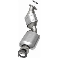 Load image into Gallery viewer, MagnaFlow Exhaust Products 24082 HM Grade Direct-Fit Catalytic Converter for Select INFINITI FX35, INFINITI G35, INFINITI M35, Nissan 350Z