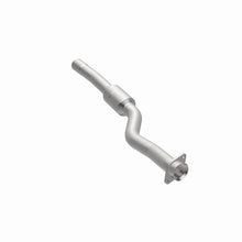 Load image into Gallery viewer, MagnaFlow Exhaust Products 5421173 California CARB Direct-Fit Catalytic Converter for Select Cadillac CTS
