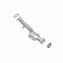 Load image into Gallery viewer, MagnaFlow Exhaust Products 5421985 California CARB Direct-Fit Catalytic Converter for Select Subaru Impreza