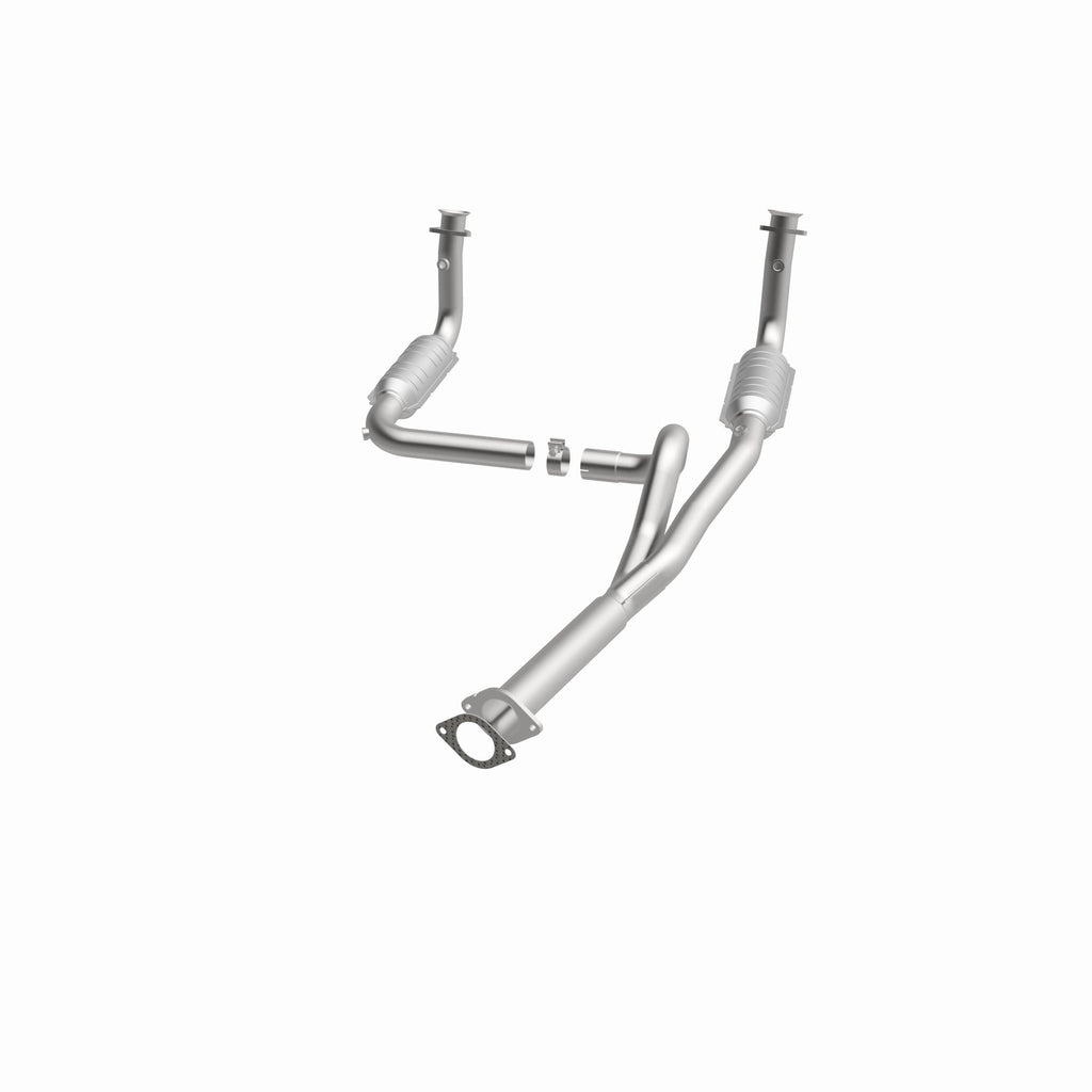 MagnaFlow Exhaust Products 49063 OEM Grade Direct-Fit Catalytic Converter for Select Chevrolet Express 1500, Chevrolet Express 2500, Chevrolet Express 3500, GMC Savana 1500, GMC Savana 2500, GMC Savana