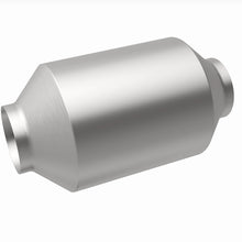 Load image into Gallery viewer, MagnaFlow Exhaust Products 4651306 California CARB Universal Catalytic Converter for Select Buick Rainier, Cadillac Escalade, Cadillac Escalade ESV, Cadillac Escalade EXT, Chevrolet Avalanche 1500, Chevrolet Express 1500, Chevrolet SSR, Chevrolet