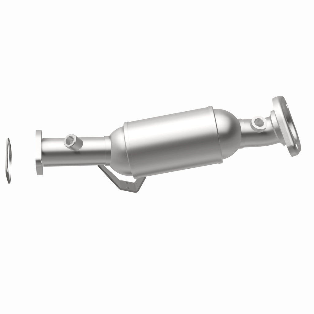 MagnaFlow Exhaust Products 52860 OEM Grade Direct-Fit Catalytic Converter for Select Kia Soul