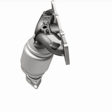 Load image into Gallery viewer, MagnaFlow Exhaust Products 5531855 California CARB Manifold Catalytic Converter for Select Hyundai Azera, Hyundai Sonata
