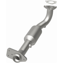 Load image into Gallery viewer, MagnaFlow Exhaust Products 3322471 California CARB Direct-Fit Catalytic Converter for Select Buick Commercial Chassis, Buick Roadmaster, Cadillac Commercial Chassis, Cadillac Fleetwood, Chevrolet Caprice, Chevrolet Impala
