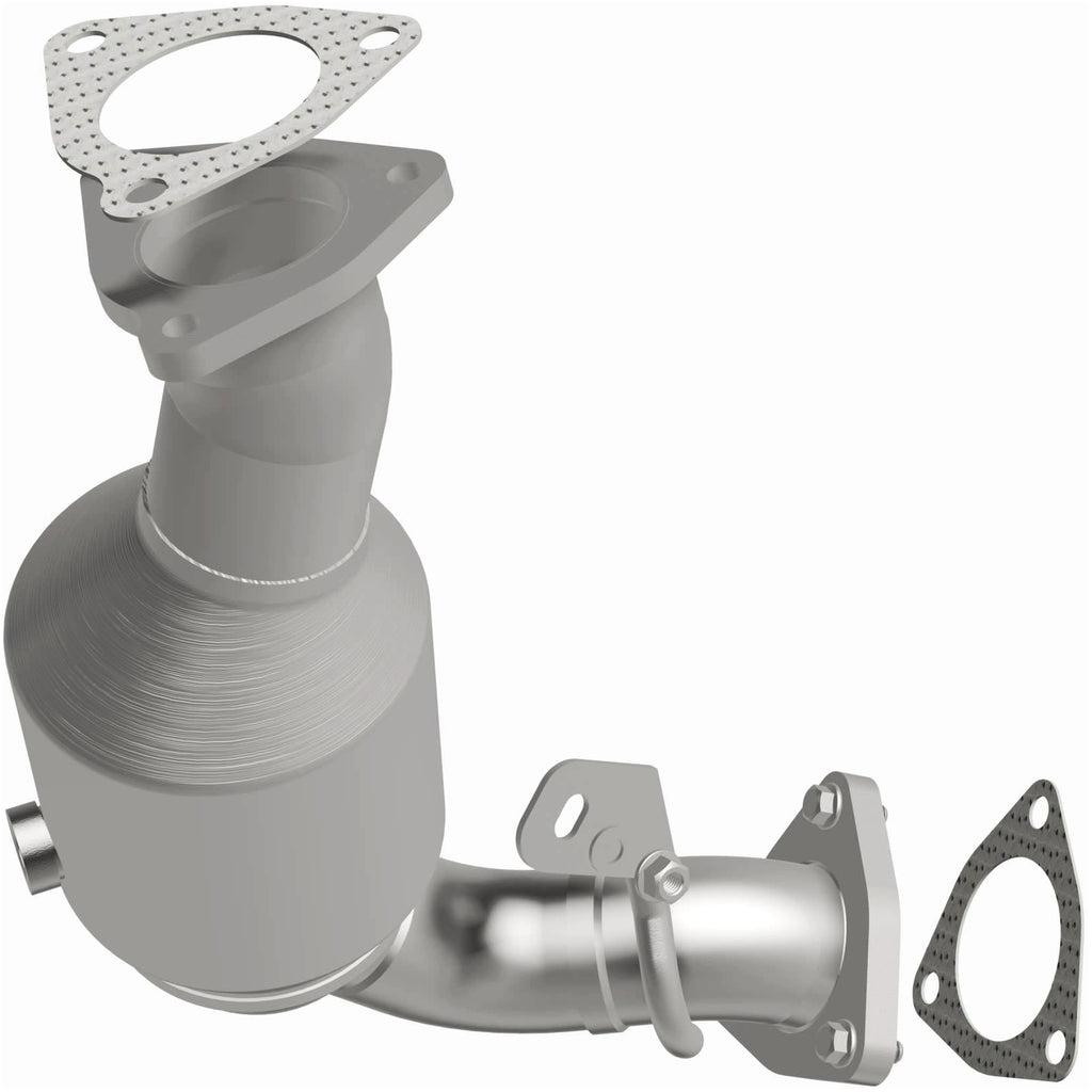 MagnaFlow Exhaust Products 21-813 OEM Grade Direct-Fit Catalytic Converter for Select Audi Q7