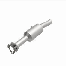 Load image into Gallery viewer, MagnaFlow Exhaust Products 280446 OEM Grade Direct-Fit Catalytic Converter for Select Ford E-450 Super Duty