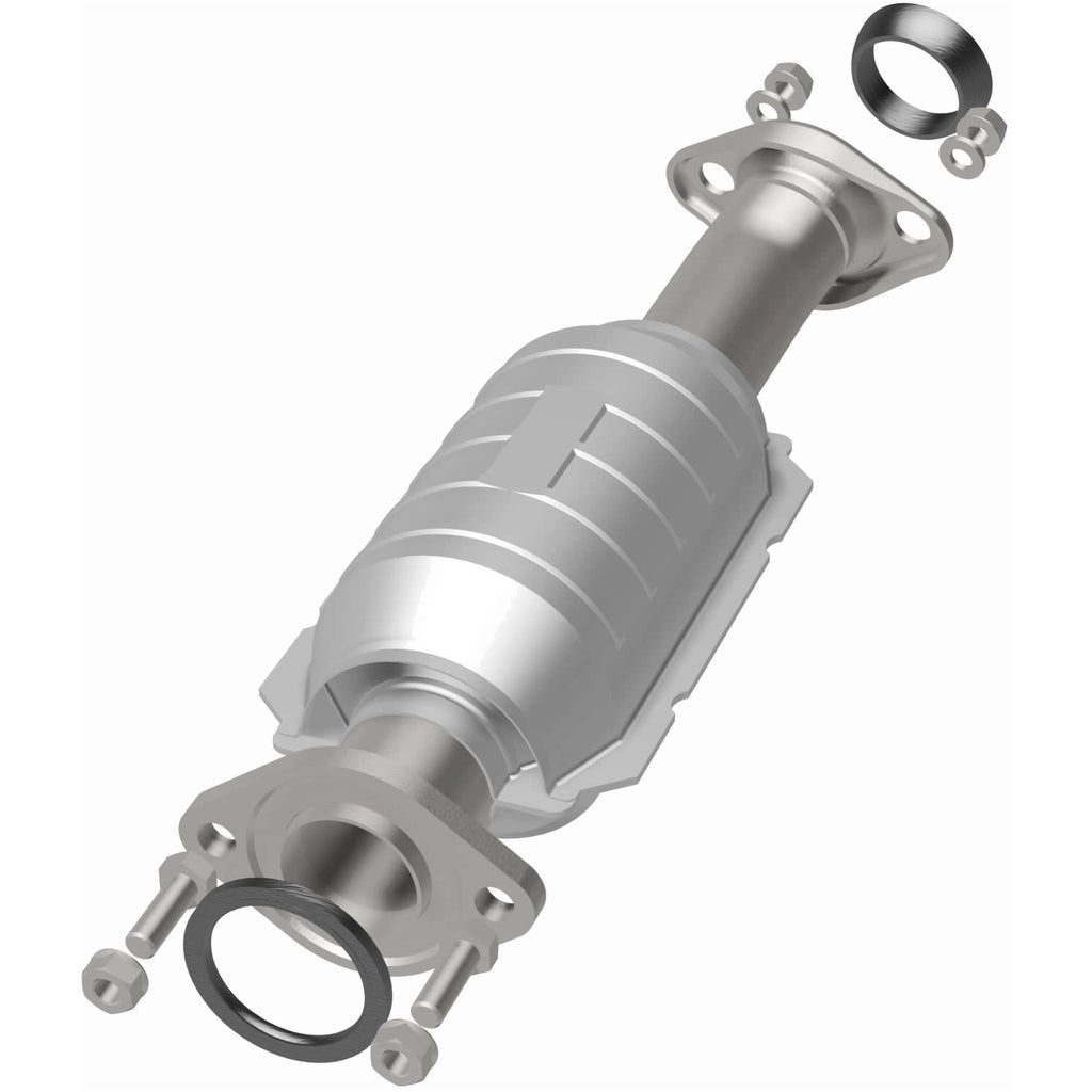 MagnaFlow Exhaust Products 51672 OEM Grade Direct-Fit Catalytic Converter for Select Suzuki Aerio