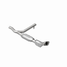 Load image into Gallery viewer, MagnaFlow Exhaust Products 51199 OEM Grade Direct-Fit Catalytic Converter for Select Ford Expedition, Ford F-150, Ford F-150 Heritage
