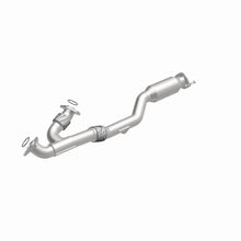 Load image into Gallery viewer, MagnaFlow Exhaust Products 5592852 California CARB Direct-Fit Catalytic Converter for Select Nissan Murano