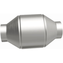 Load image into Gallery viewer, MagnaFlow Exhaust Products 51656 OEM Grade Universal Catalytic Converter for Select Acura MDX, Acura RDX, Acura RLX, Acura TL, Acura TSX, Acura ZDX, Audi A3, Audi Q7, Cadillac CT6, Cadillac Escalade, Cadillac Escalade ESV, Cadillac Escalade EXT,