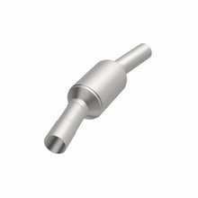 Load image into Gallery viewer, MagnaFlow Exhaust Products 3391432 California CARB Direct-Fit Catalytic Converter for Select Chevrolet Astro, Chevrolet Blazer, Chevrolet C10, Chevrolet C10 Suburban, Chevrolet C20, Chevrolet C20 Suburban, Chevrolet G10, Chevrolet G20, Chevrolet G30,