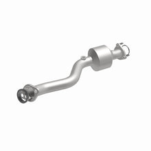 Load image into Gallery viewer, MagnaFlow Exhaust Products 5571681 California CARB Direct-Fit Catalytic Converter for Select Honda Fit