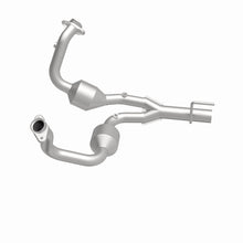 Load image into Gallery viewer, MagnaFlow Exhaust Products 49070 OEM Grade Direct-Fit Catalytic Converter for Select Jeep Grand Cherokee