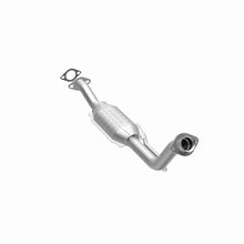 Load image into Gallery viewer, MagnaFlow Exhaust Products 93367 Standard Grade Direct-Fit Catalytic Converter for Select Ford Country Squire, Ford LTD, Ford LTD Crown Victoria, Lincoln Town Car, Mercury Colony Park, Mercury Grand Marquis