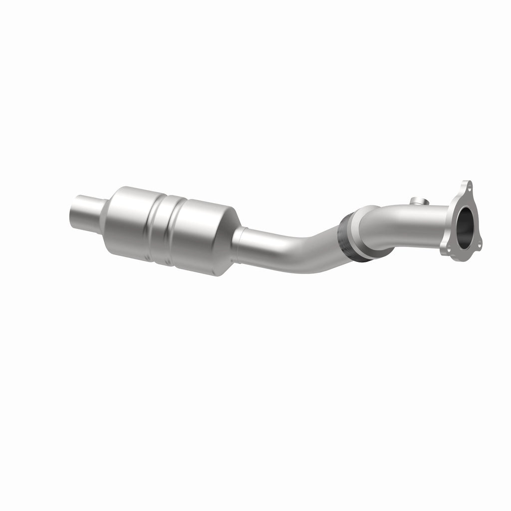 MagnaFlow Exhaust Products 49526 OEM Grade Direct-Fit Catalytic Converter for Select Chrysler Pacifica