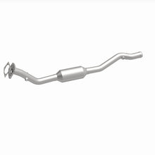 Load image into Gallery viewer, MagnaFlow Exhaust Products 24162 HM Grade Direct-Fit Catalytic Converter for Select Volvo 850, Volvo S70, Volvo V70