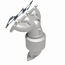 Load image into Gallery viewer, MagnaFlow Exhaust Products 50675 HM Grade Manifold Catalytic Converter for Select Hyundai Santa Fe, Hyundai Tucson, Kia Sportage