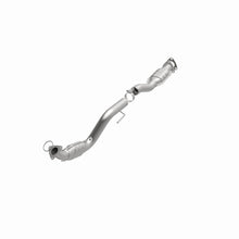 Load image into Gallery viewer, MagnaFlow Exhaust Products 51534 OEM Grade Direct-Fit Catalytic Converter for Select Chevrolet Express 2500, Chevrolet Express 3500, GMC Savana 2500, GMC Savana